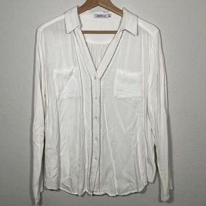 JustFab White Long Sleeve V Neck Button Up Women Shirt Size Medium